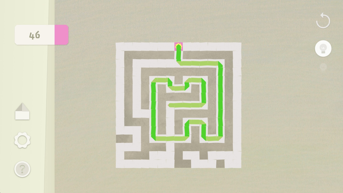 A maze stage with the snake looping back to its starting tile